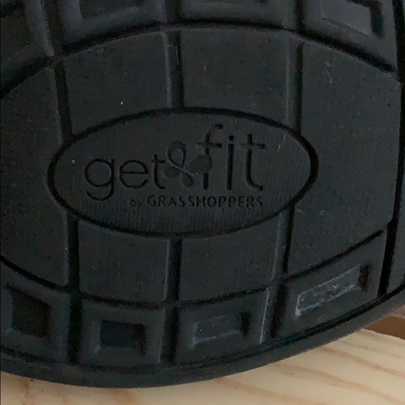 Shoes - Picture 6 of 6